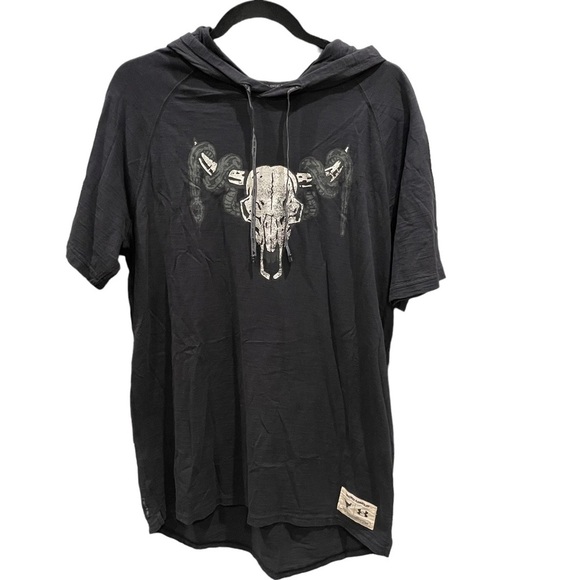 Under Armour x Project Rock Men Black Bull Skull Snake Short Sleeve Hoodie Sz M - Picture 1 of 9